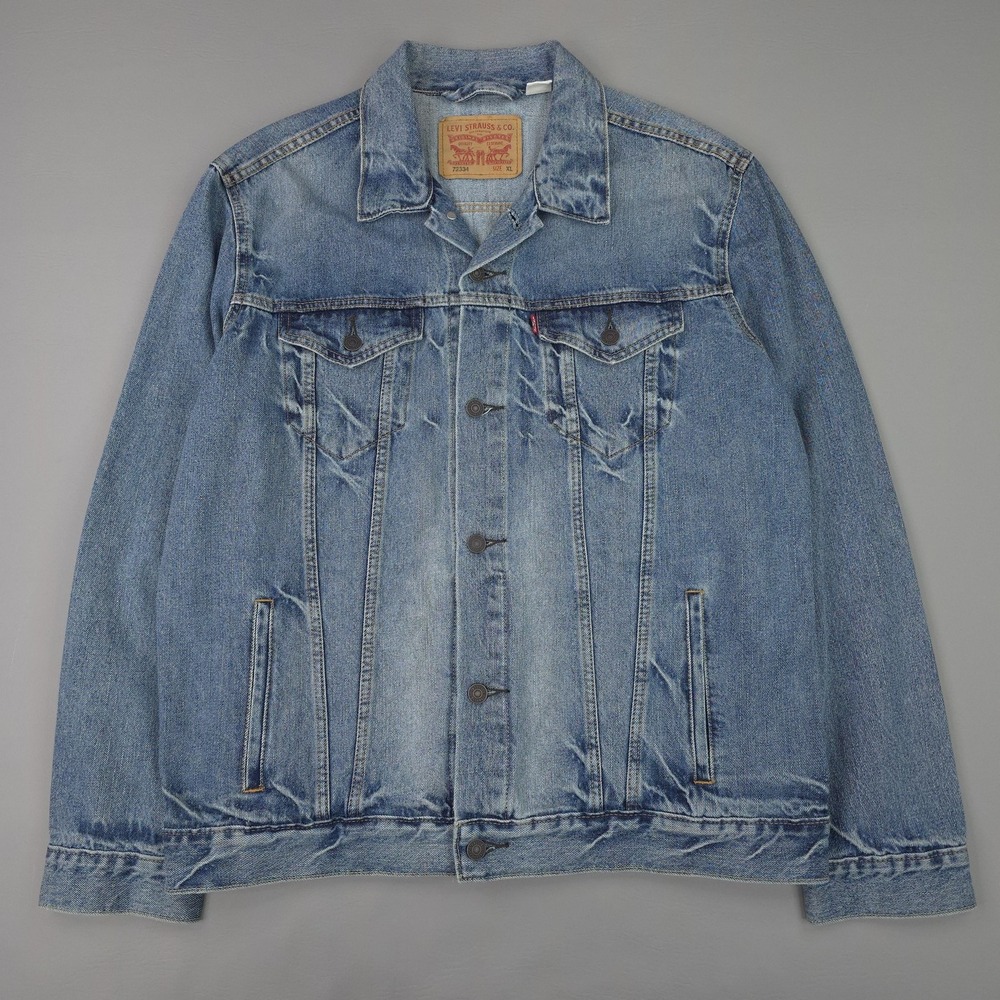 Levis Denim Trucker Jacket Mens XL Blue Button Front Jean Coat Casual 72334